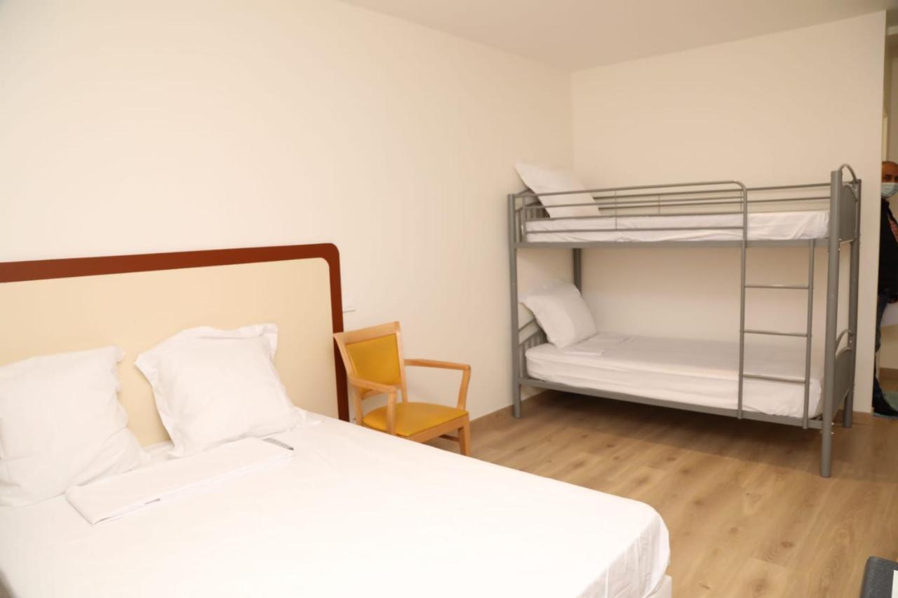 Hotel Le Privilege La Courneuve